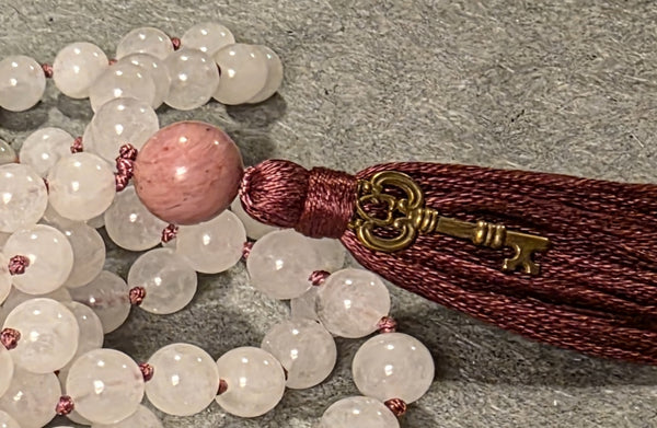 Wonder Mala - Snow Quartz